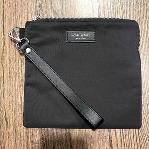 Henri Bendel black wristlet